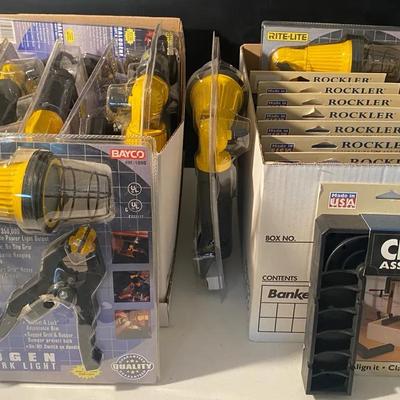 New In Box Halogen Clamp Work Lights & Clamp-It Assembly Square