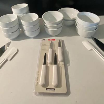 Porcelain Bowls & Stainless Steel Kitchen Knives