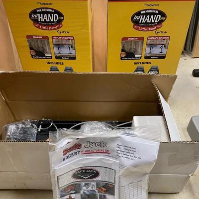 Stands- 3rd Hand (Little Hand System, 2 Sets) And Safe Jack