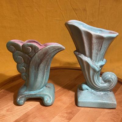A pair of vintage Gonder Pottery cornucopia vases with mottled glaze