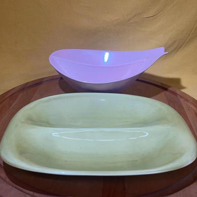 Mid-century Russel Wright American Modern chartreuse ribbed divided dish & Monterey speckled pink 