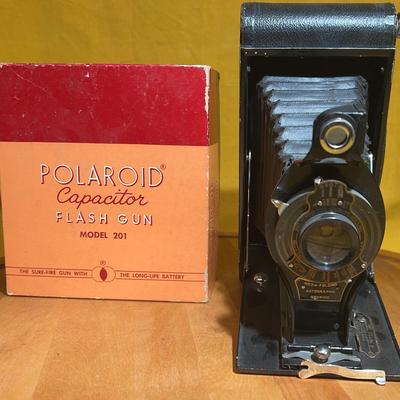 Vintage No. 3-A Autograogic Brownie and Polaroid Capacitor Flash Gun Model 201 with original box