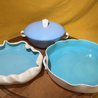 Mid-century Homer Laughlin & Poppy Trail serving set with blue interior and organic shapes