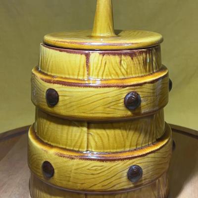 Vintage Doranne of California butter churn ceramic cookie jar