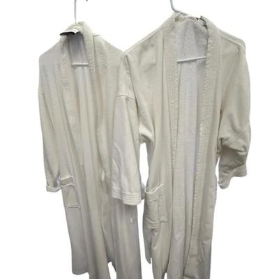 Set of 2 White Spa Bathrobes – Plush Cotton Blend