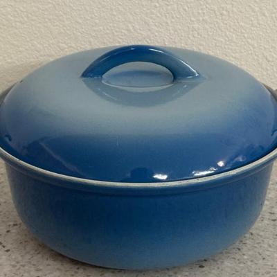 Vintage Belgium Descoware Blue Enamel Cast Iron Dutch Oven FE 22 2QT