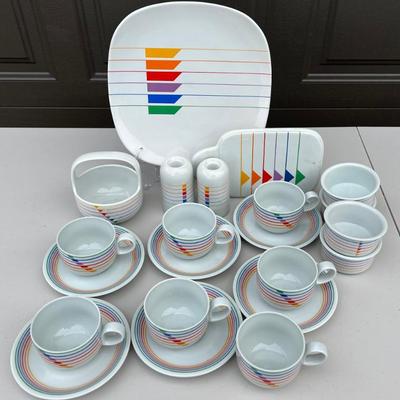 Partial Set Of Harmony Block Sextet Pattern Dishware By Jack Prince - Vista Algre