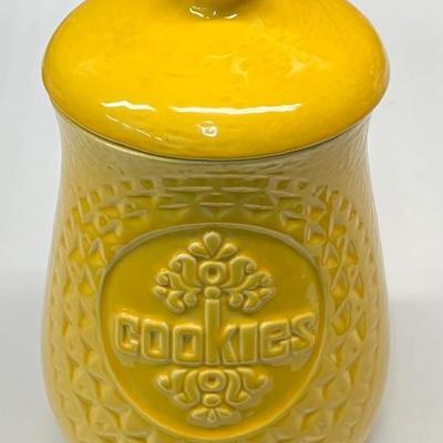 Vintage McCoy USA Number 260 11 Inch Yellow Lidded Cookie Jar