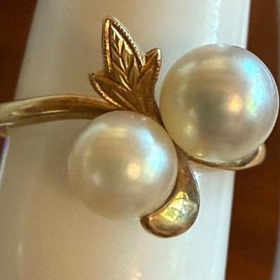 Vintage 14k Gold And Pearl Ring Size 4.5 - Total Weight 2.3 Grams