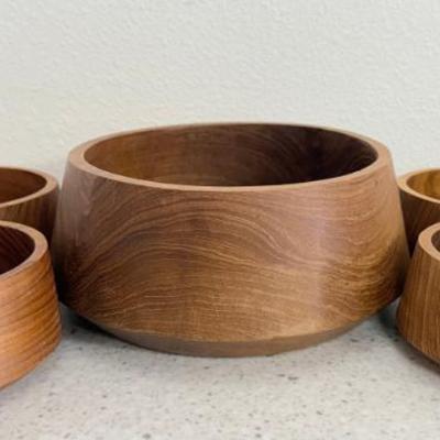 Hand Crafted Unisilver Thailand Teak 5 Piece Salad Bowl Set