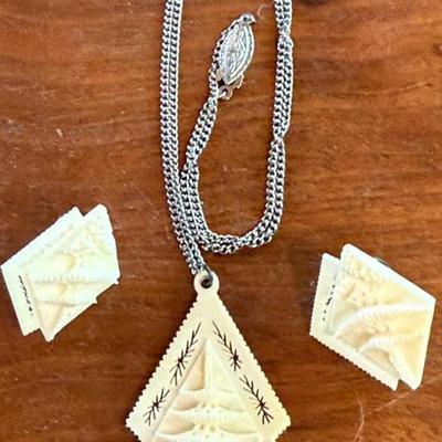 Vintage Carved Bone Oriental 18 Inch Necklace With Pendant And Screw-back Earrings