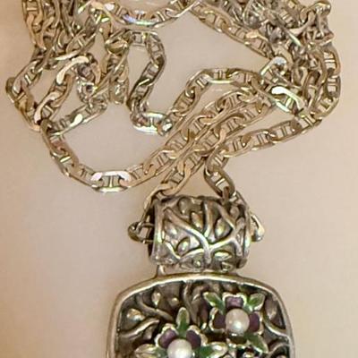 Sterling Silver Italy Chain With 925 Sterling Silver & Enamel Pendant - Weight - 18.62 Grams