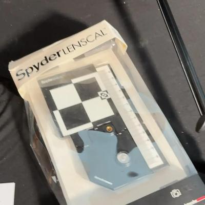 Spyder Lenscal And Manfrotto Extension