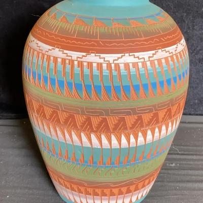 Native American Art - Navajo Pottery 