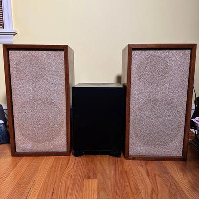 Sony Subwoofer With Two Speakers