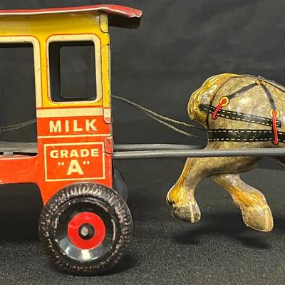 Vintage Marx Toytown Dairy (1930s) 