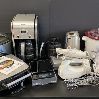 Large Collection Of Kitchen Appliances