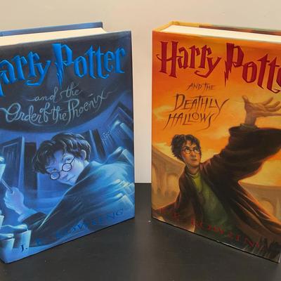 2 Harry Potter Hardback Books