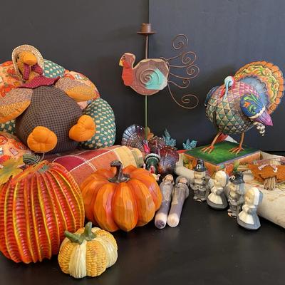 Thanksgiving Decor & More 