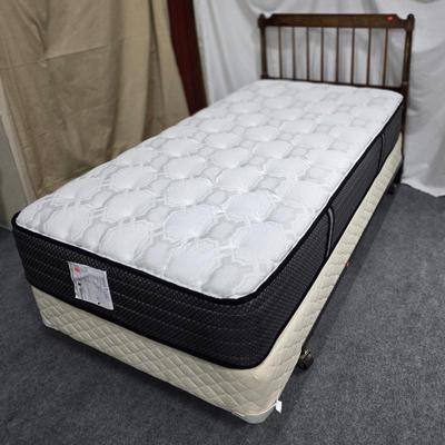 Sale Photo Thumbnail #103