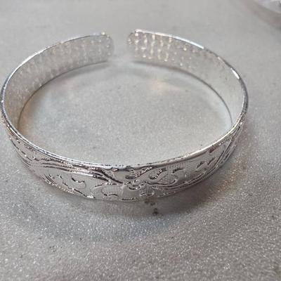 Sale Photo Thumbnail #127