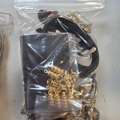 Sale Photo Thumbnail #64