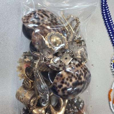 Sale Photo Thumbnail #69