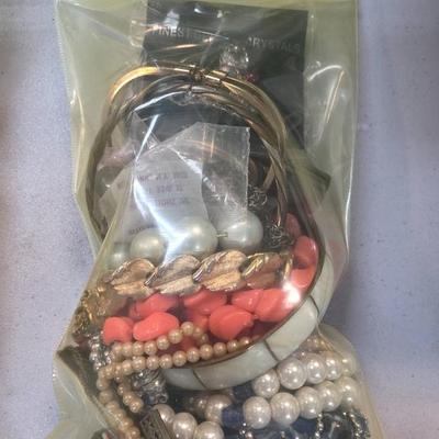 Sale Photo Thumbnail #75