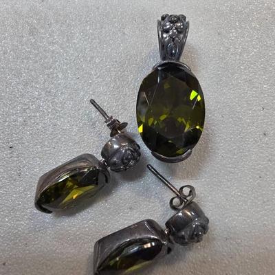 Sale Photo Thumbnail #102