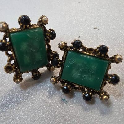 Sale Photo Thumbnail #143