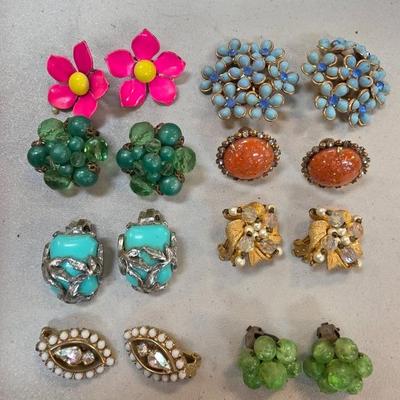 Sale Photo Thumbnail #140