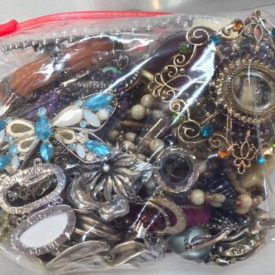 Sale Photo Thumbnail #119