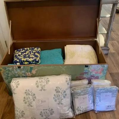 Wooden Storage Trunk with Quilts & Bedding