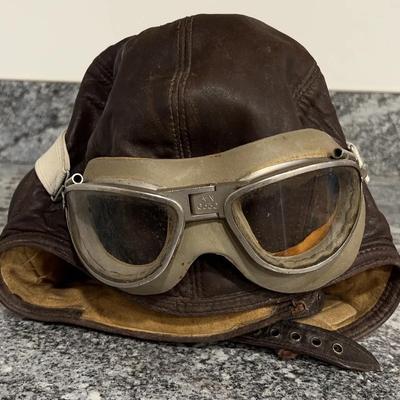 Vintage USAF Leather Flying Cap With Goggles 