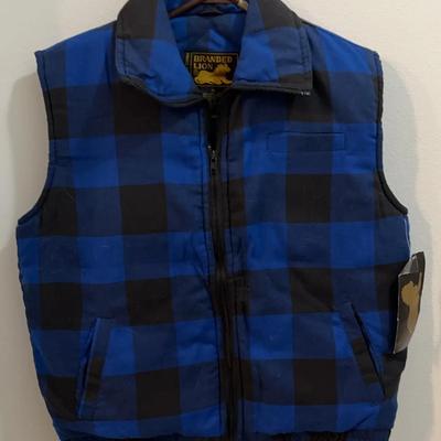 Branded Lion NWT Size S Insulated Padded Vest In Blue Plaid