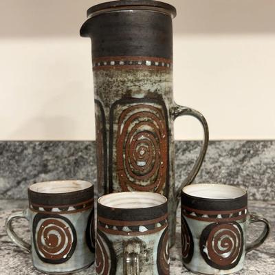  Vintage Briglin Pottery Earthenware Tall Coffee Pot and 3 Cups