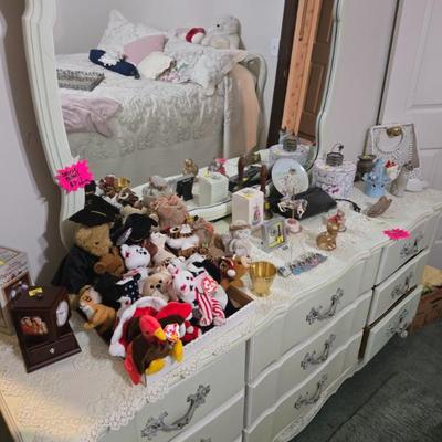 Sale Photo Thumbnail #104