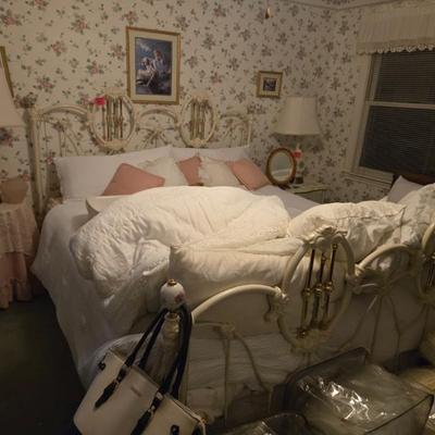 Sale Photo Thumbnail #99