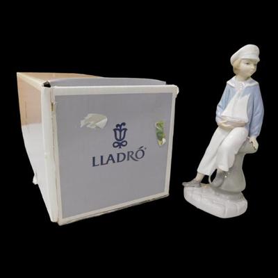 Sale Photo Thumbnail #337