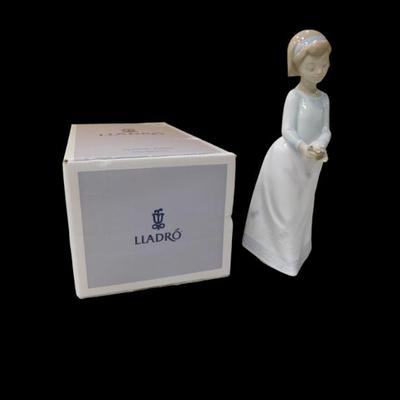 Sale Photo Thumbnail #303