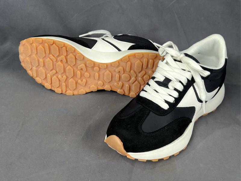 Sale Photo Thumbnail #588