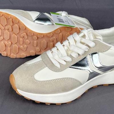 Sale Photo Thumbnail #581