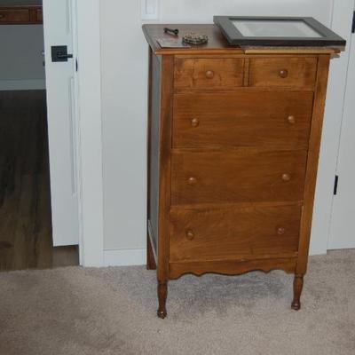 Sale Photo Thumbnail #97