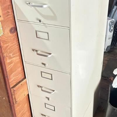 Sale Photo Thumbnail #90