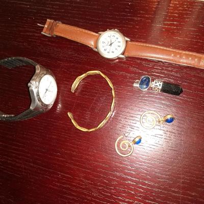 Lot with watches and other jewelry