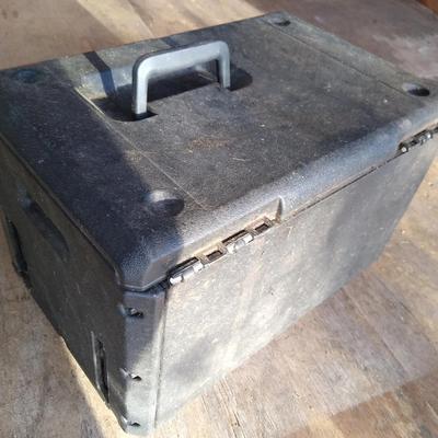 Plastic chainsaw storage box