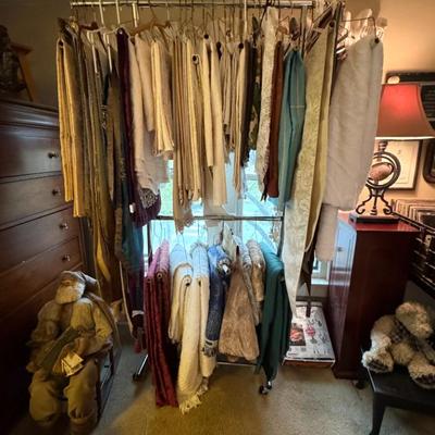 Sale Photo Thumbnail #410