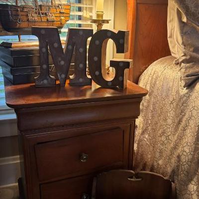 Sale Photo Thumbnail #401