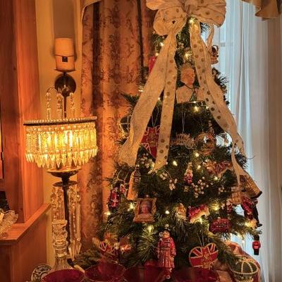 Sale Photo Thumbnail #345