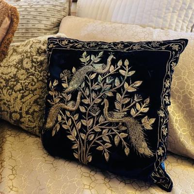 Sale Photo Thumbnail #407